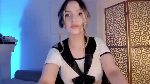 Snapshot of julieta369 chatting on June 2026 11:29:01 PM Julieta369 online show from June 2026 11:29:01 PM