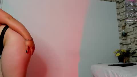 Snapshot of julieta_333 chatting on March 2025 05:11:02 PM julieta_333 online show from March 2025 05:11:02 PM