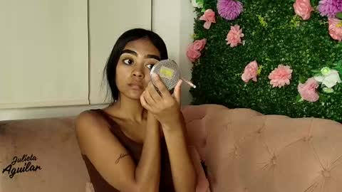 Juli online show from January 2026 07:48:02 PM