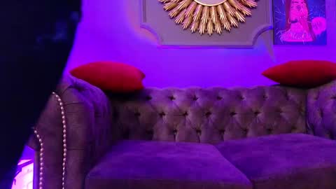 Snapshot of julieta_russell chatting on January 2025 11:24:01 AM Julieta online show from January 2025 11:24:01 AM