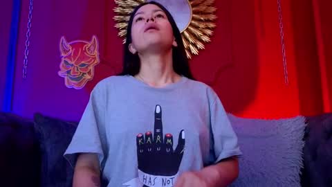 Snapshot of julieta_russell chatting on September 2025 12:29:02 PM Julieta online show from September 2025 12:29:02 PM