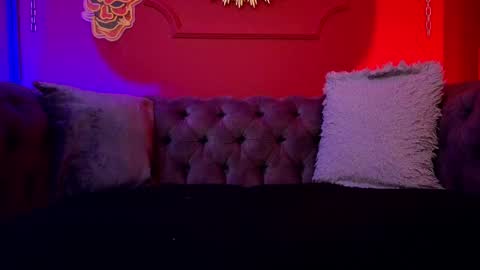 Snapshot of julieta_russell chatting on September 2025 12:07:01 PM Julieta online show from September 2025 12:07:01 PM