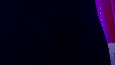 Snapshot of julieta_russell chatting on September 2025 11:37:02 AM Julieta online show from September 2025 11:37:02 AM