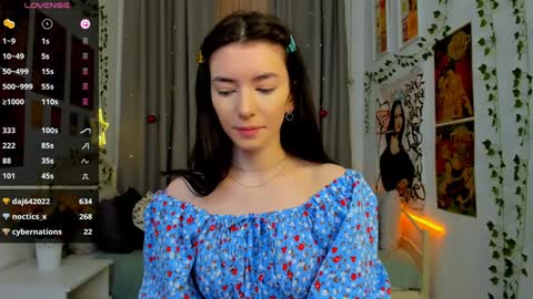 Snapshot of julietaromaniss chatting on December 2024 02:32:01 AM Julieta or Jully online show from December 2024 02:32:01 AM