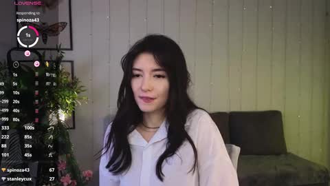 Snapshot of julietaromaniss chatting on February 2025 12:08:02 AM Julieta or Jully online show from February 2025 12:08:02 AM