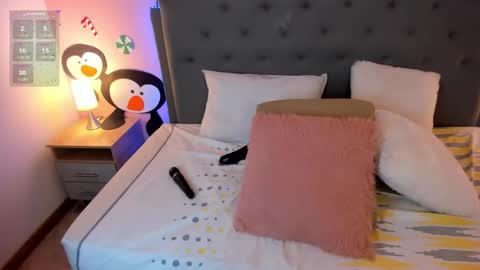 Snapshot of julieth_love_ chatting on January 2026 02:31:01 PM Julieth online show from January 2026 02:31:01 PM