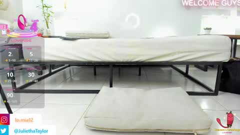 Julietha online show from September 2025 04:17:02 AM