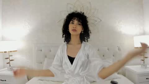 julietta    online show from April 2026 12:06:02 PM