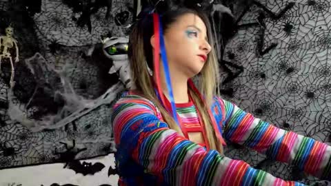 Julietta Jackson online show from October 2025 06:42:02 PM