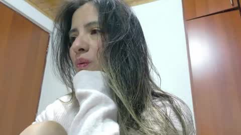 Snapshot of julietta__jackson chatting on April 2026 11:51:02 PM Julietta Jackson online show from April 2026 11:51:02 PM