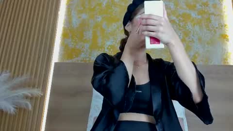 Snapshot of julietta_pink chatting on July 2026 12:40:01 PM Julieta online show from July 2026 12:40:01 PM