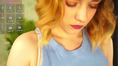 Snapshot of juliettakaniecki chatting on March 2026 03:10:02 AM Mia online show from March 2026 03:10:02 AM