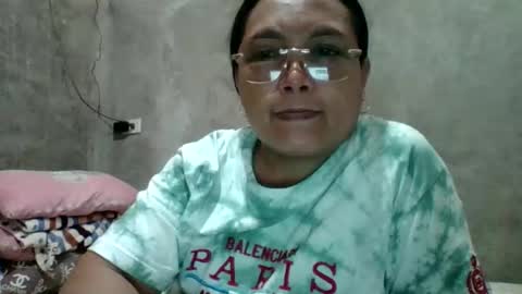 Snapshot of juliettaxx chatting on April 2026 05:54:01 AM juliett online show from April 2026 05:54:01 AM