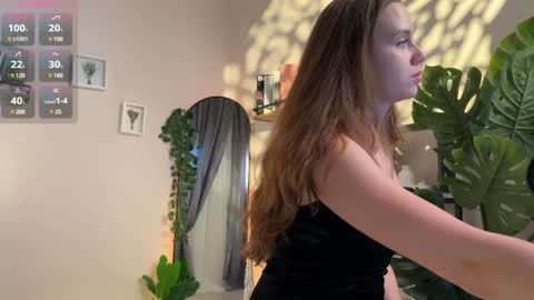 Julie online show from January 2025 07:06:02 PM