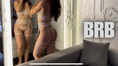 Julie online show from February 2025 03:56:01 PM