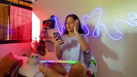 juliette online show from October 2025 08:52:01 PM