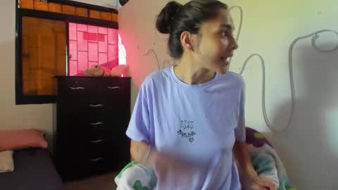 juliette online show from November 2025 08:36:02 PM