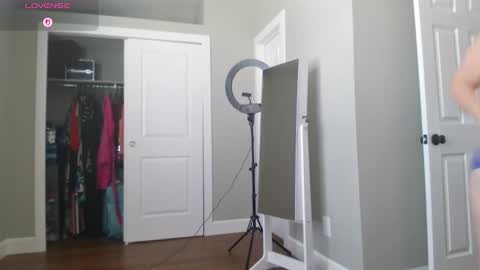 Juli Monroe online show from February 2026 08:25:02 PM