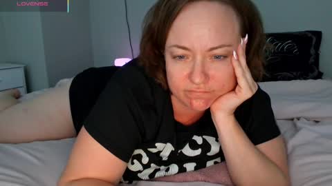 Juli Monroe online show from June 2026 04:29:02 AM