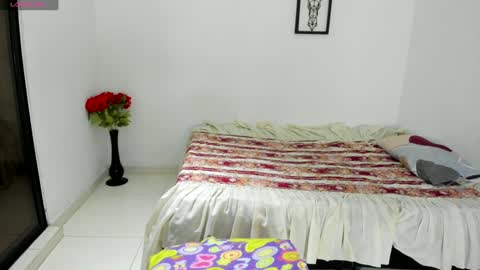 Juline Smith online show from December 2024 11:54:02 AM