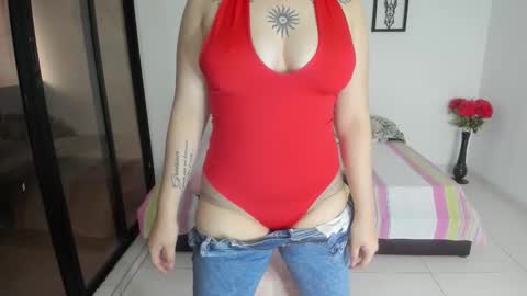 Juline Smith online show from January 2026 11:47:01 AM