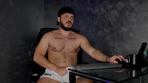 JULiUS   online show from November 2025 08:22:02 PM