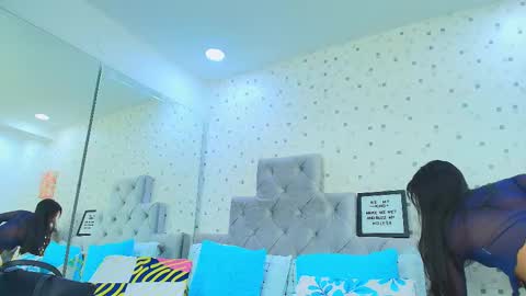 Snapshot of jullietareyes chatting on September 2025 11:56:02 AM Julieta Reyes online show from September 2025 11:56:02 AM