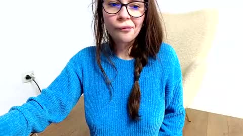 Snapshot of jullyenn chatting on February 2025 04:11:02 PM Jully online show from February 2025 04:11:02 PM