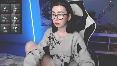 Baroness Von Cringe online show from December 2024 08:07:02 PM