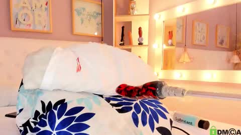 Snapshot of julyanna_ chatting on October 2025 08:54:02 PM  Juliana  online show from October 2025 08:54:02 PM