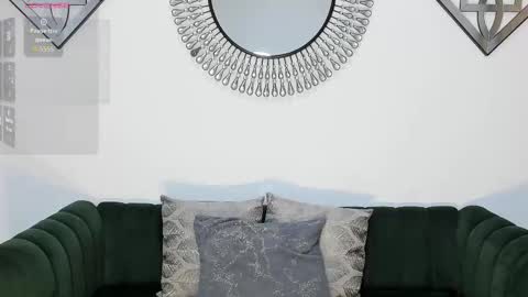 Snapshot of julyy_adams chatting on February 2026 04:43:02 AM July Adams online show from February 2026 04:43:02 AM