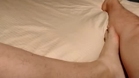 Asian office boy online show from November 2025 12:55:01 PM