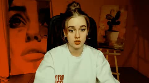 Snapshot of junewoods chatting on April 2026 12:51:02 PM junewoods online show from April 2026 12:51:02 PM