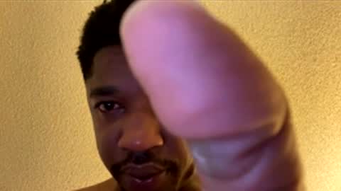 Snapshot of junglefever93 chatting on April 2026 02:35:01 AM junglefever93 online show from April 2026 02:35:01 AM