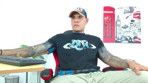 Snapshot of juniior_333 chatting on November 2025 08:32:01 PM juniior_333 online show from November 2025 08:32:01 PM