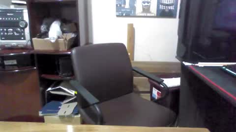 juniorextr_18_ online show from December 2024 02:25:02 AM