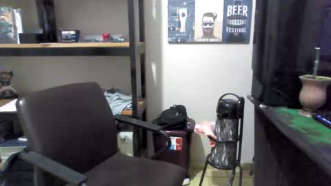 juniorextr_18_ online show from February 2026 02:21:02 AM