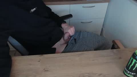 Snapshot of junk2711 chatting on February 2025 06:21:02 PM junk2711 online show from February 2025 06:21:02 PM