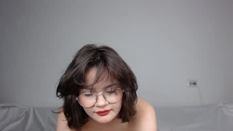 JunneWers online show from February 2025 05:35:01 PM