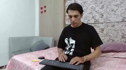 Jupiter online show from October 2025 06:20:01 PM