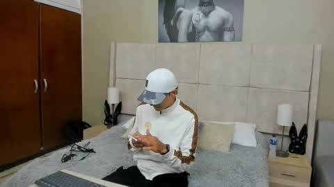 Jupiter online show from December 2025 05:42:02 PM