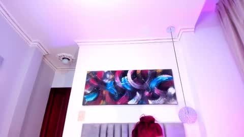 Jupiter Fox online show from November 2025 01:28:02 AM