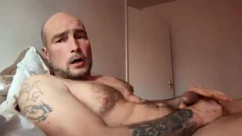 Snapshot of jurokplayer36 chatting on October 2025 11:28:01 AM Yuri online show from October 2025 11:28:01 AM