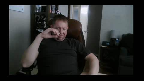 Snapshot of jusbeaz8722 chatting on January 2025 09:20:01 PM JustnSide Unexxst online show from January 2025 09:20:01 PM