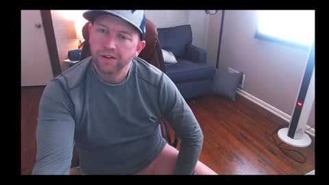 Snapshot of jusbeaz8722 chatting on January 2025 07:38:02 PM JustnSide Unexxst online show from January 2025 07:38:02 PM