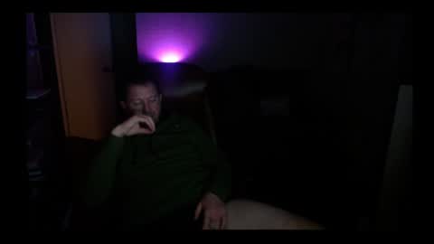 Snapshot of jusbeaz8722 chatting on January 2025 09:24:01 AM JustnSide Unexxst online show from January 2025 09:24:01 AM