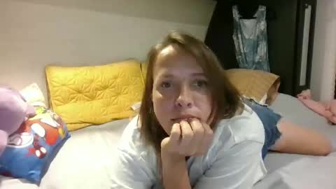 CamperGirl online show from April 2026 11:54:02 PM