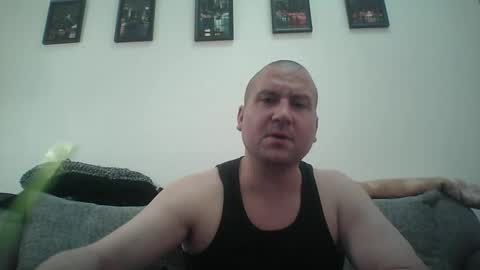 just1more5 online show from January 2026 09:16:01 PM