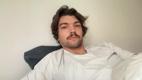 just_a_guy_with_a_big_cock online show from November 2025 02:33:01 PM