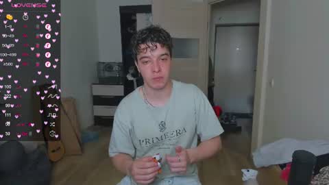 Snapshot of just_edwins chatting on June 2026 03:20:02 PM Edwins online show from June 2026 03:20:02 PM